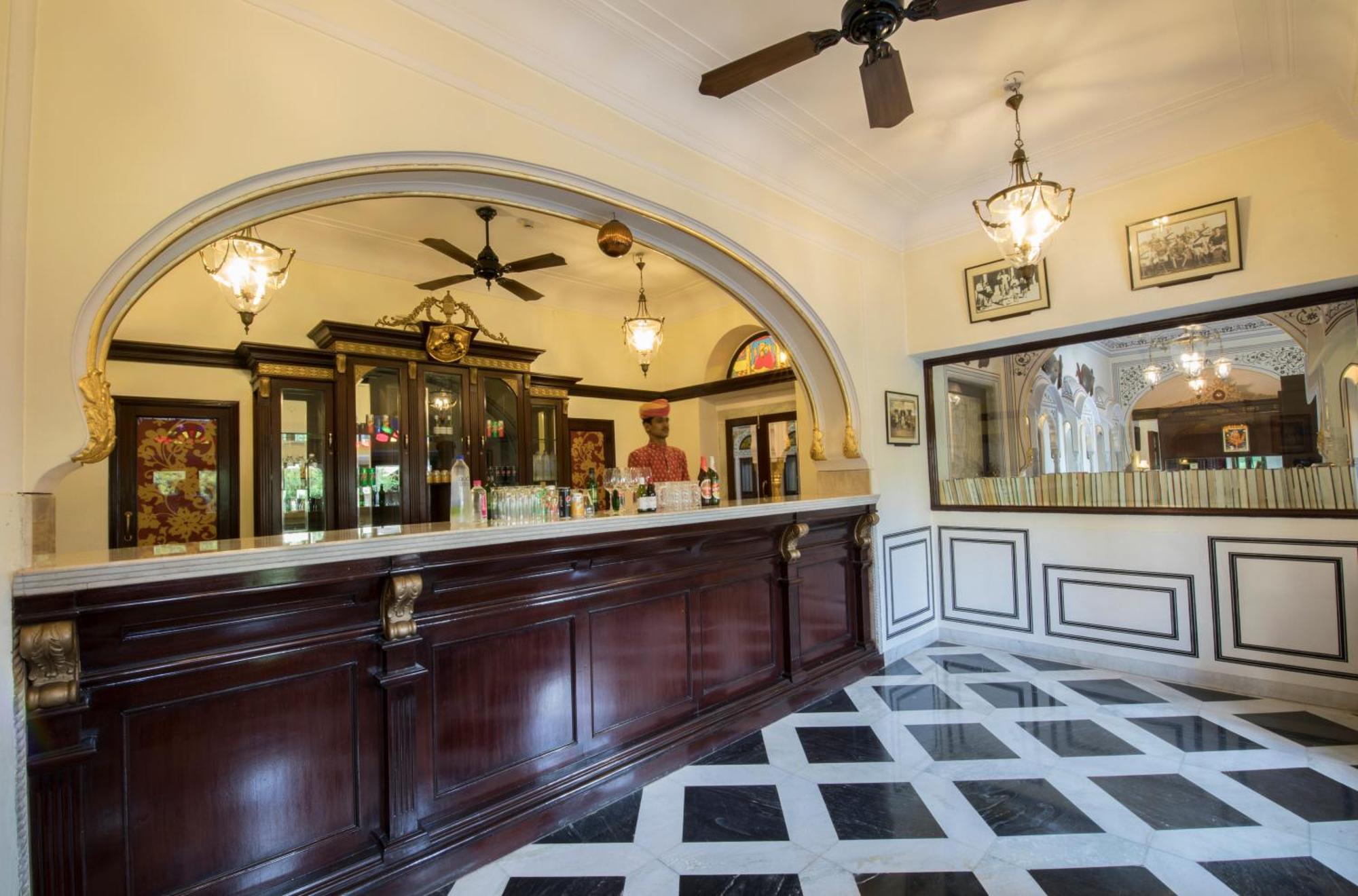 Shahpura Haveli Hotel Buitenkant foto