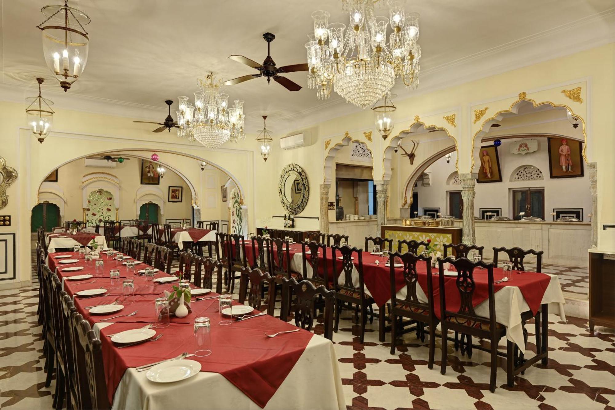 Shahpura Haveli Hotel Buitenkant foto