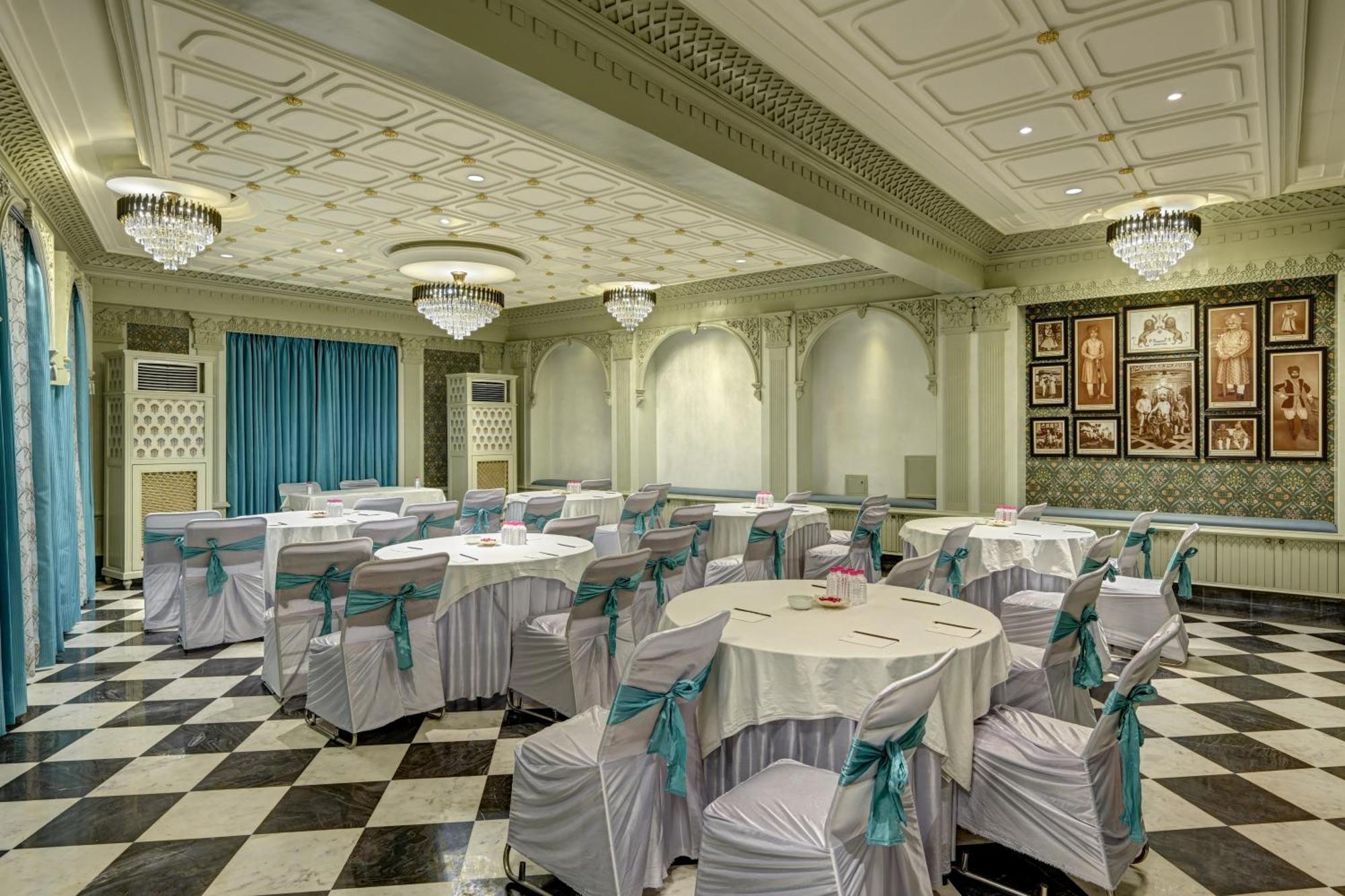 Shahpura Haveli Hotel Buitenkant foto