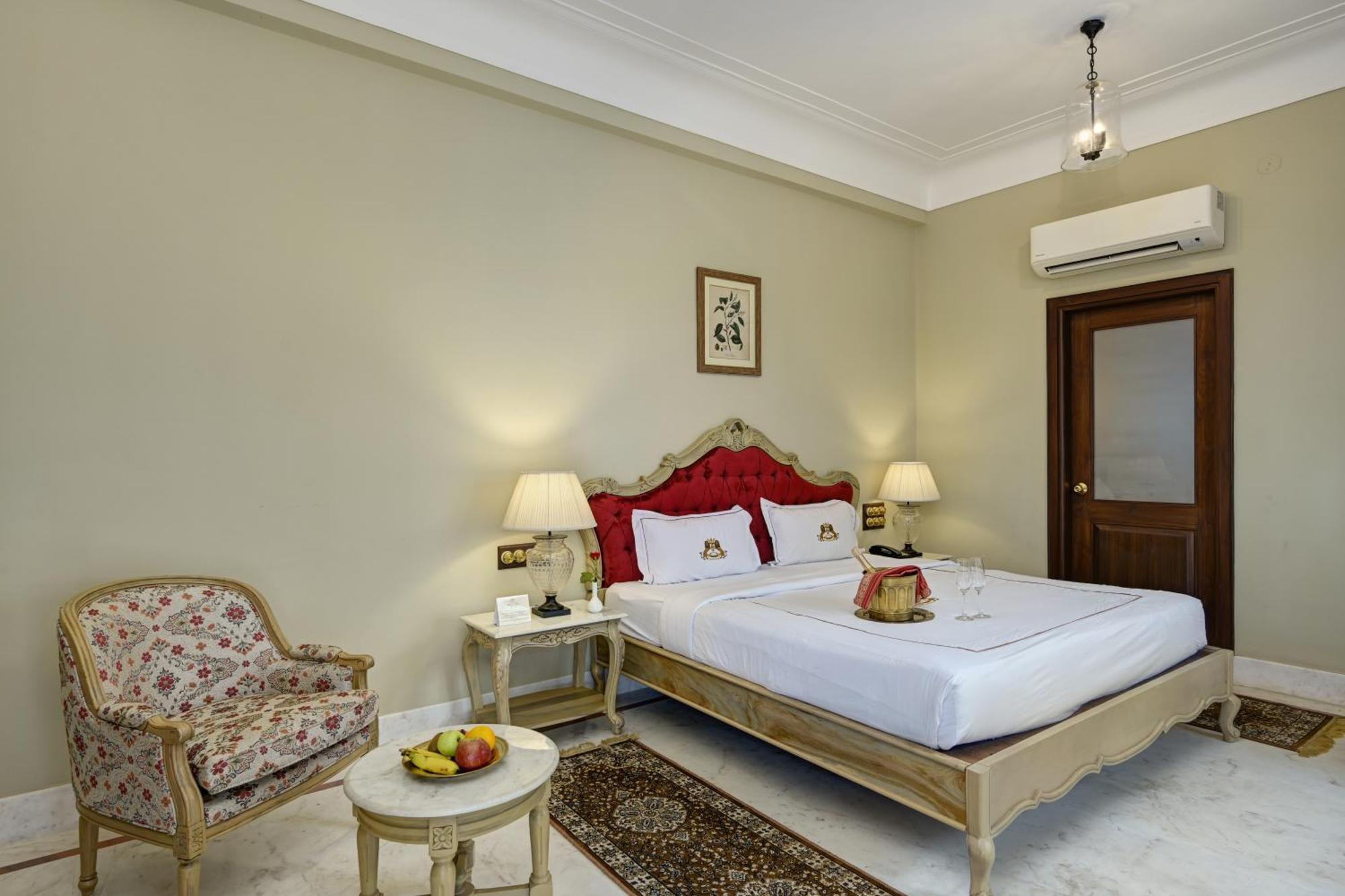 Shahpura Haveli Hotel Buitenkant foto